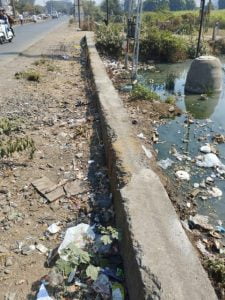 A direct invitation to the epidemic is the filth of Kamrej Bapa Sitaram Chowk