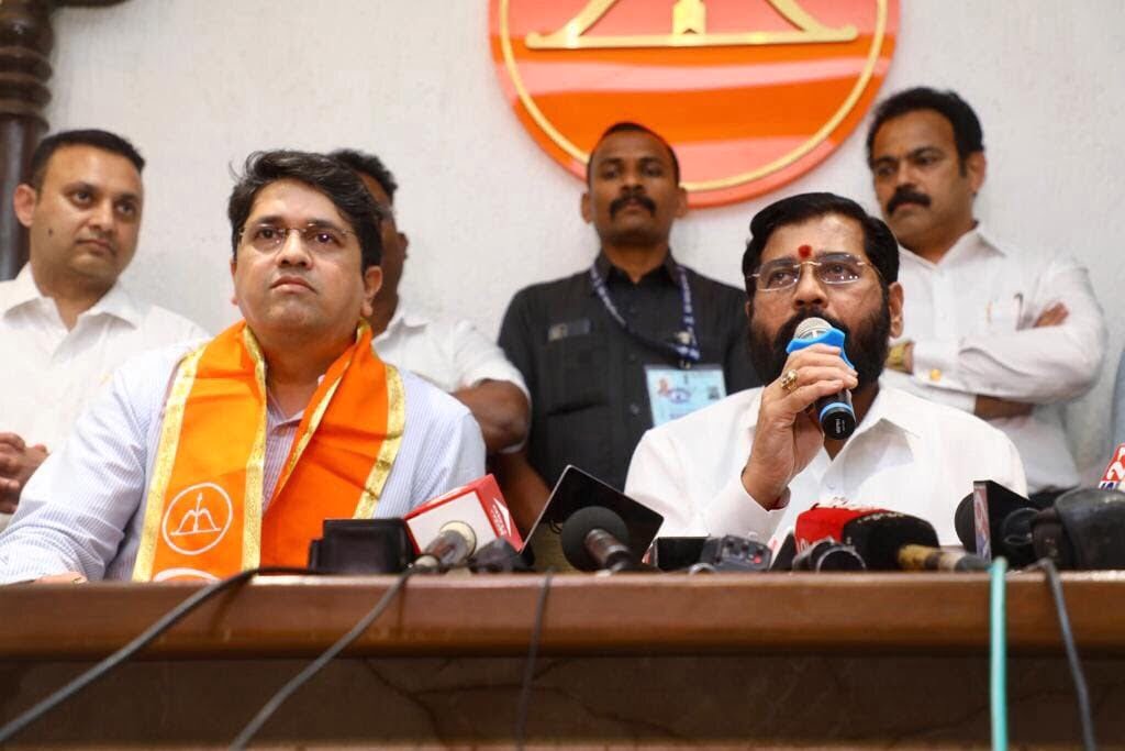 Uddhav Thackeray loyalist leader son joins BJP