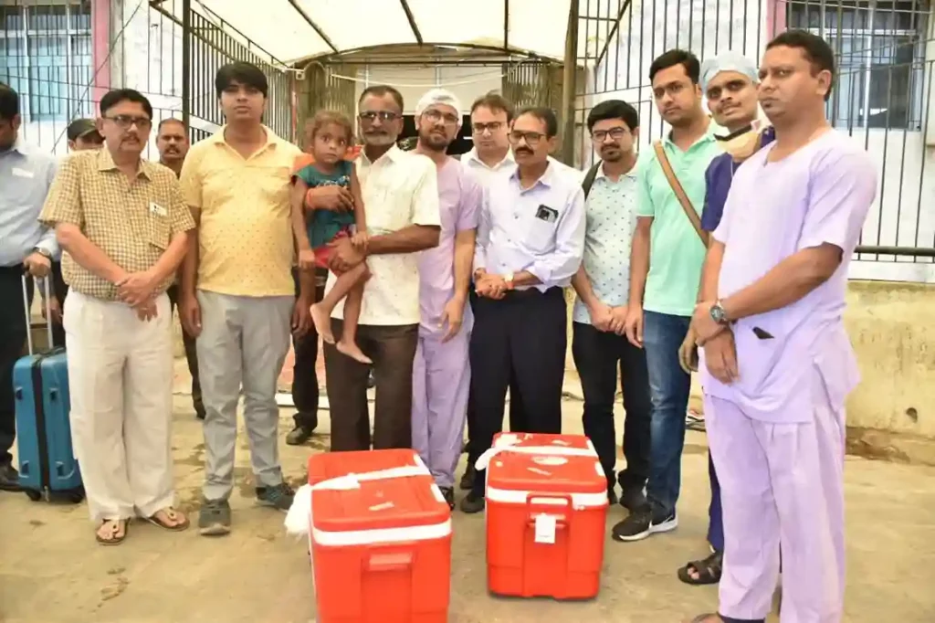  Organs of 24-yr-old brain-dead girl give new life to six in Surat