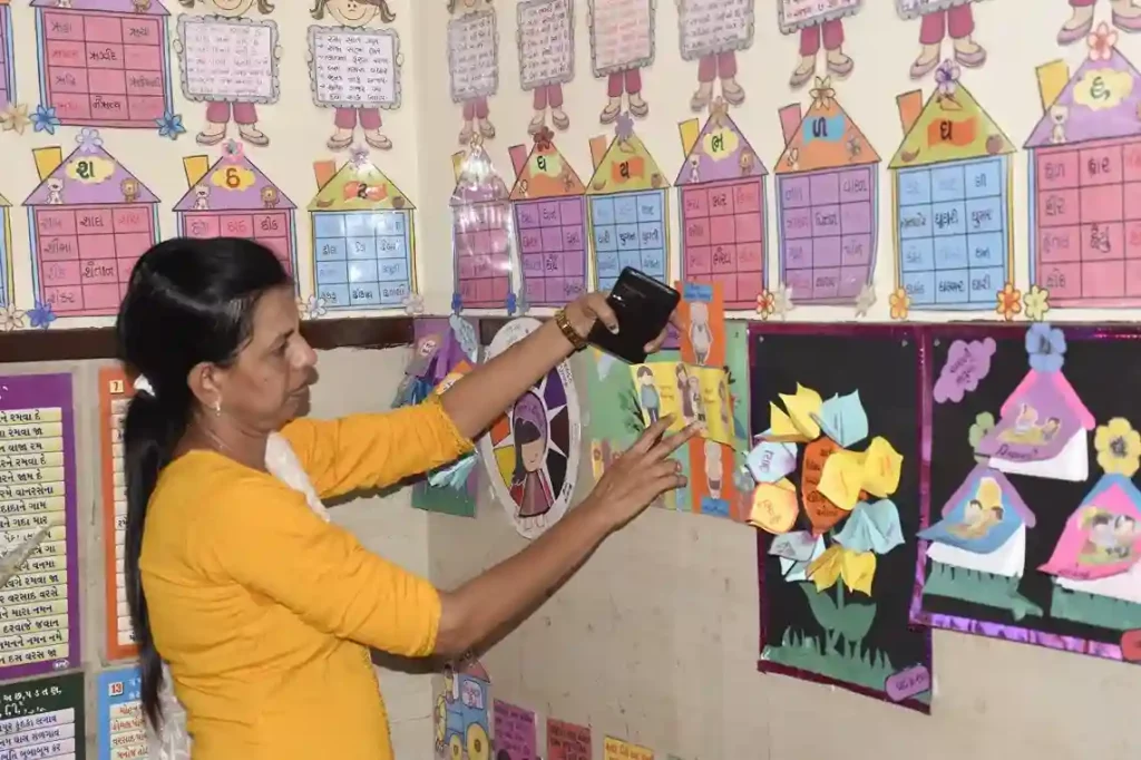 This government primary school in Vav village of Kamrej taluka has modern facilities