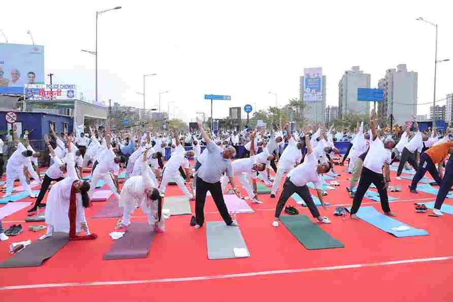  World Yog Day : Surat City created world record in Yog